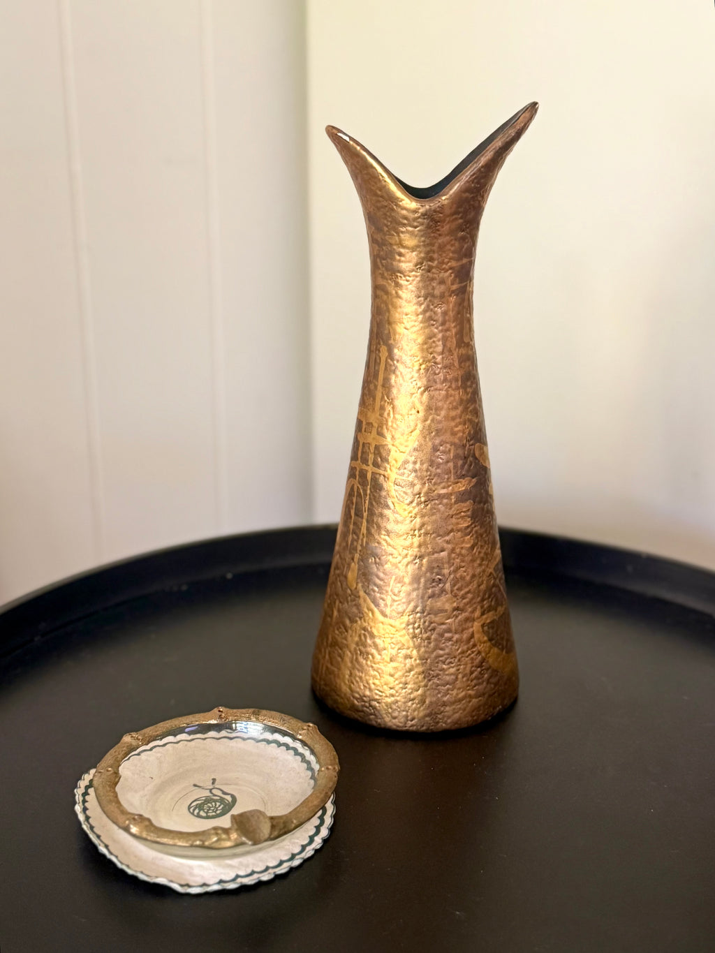 Objects: Glamour From Another Time